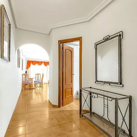 Apto Con Piscina, Terraza Privada & Ac